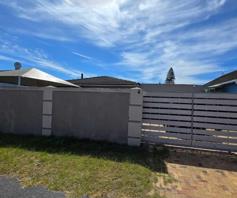 House for sale in Elsies River