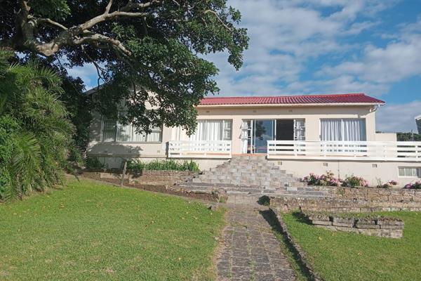 This property, located in the serene town of Kei Mouth, is a rare find offering a variety of living spaces on a generous 2361 m&#178; ...