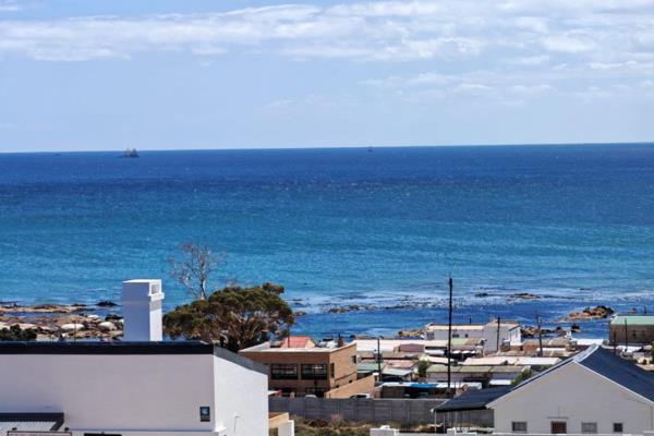 This modern 3 bedroom unit located within St Helena Views Estate is a must view for the ...