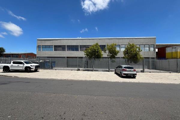 Situated on the highly sought-after Packer Avenue in Epping Industrial 2, this warehouse offers a prime location for businesses seeking ...