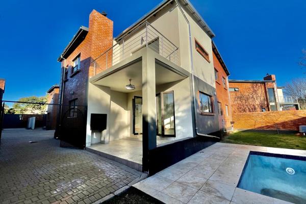 Welcome to Pearson Place: Your Secure Sanctuary in Oriel, Bedfordview, Johannesburg
Transfer duty included!

3 units ...