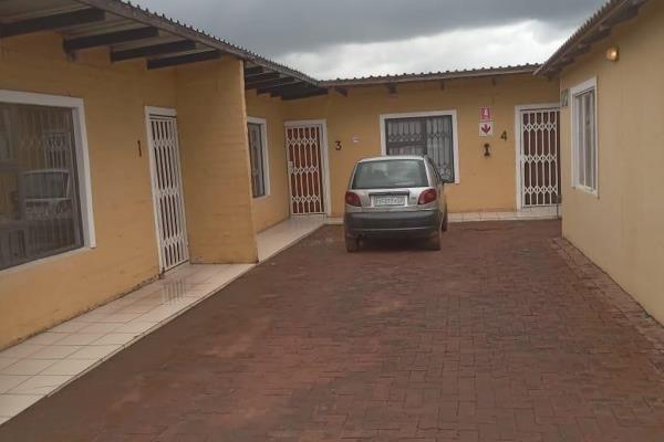 9 Rooms for sale in soshanguve ext 7 bedroom  Rent per Room R1800 all fully acupied. It ...