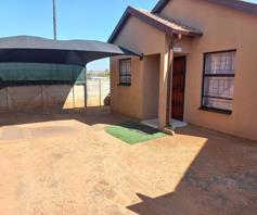 House for sale in Soshanguve VV