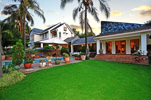 5 Bedroom House for sale in Bryanston