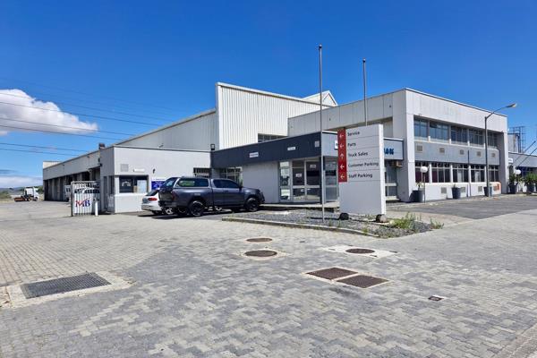 This expansive warehouse facility is situated on a 7,215sqm site in a prime industrial ...