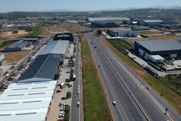 Brackengate business park is a prime development on the R300 in Brackenfell.  Other ...