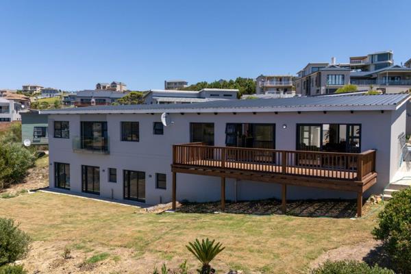 Located in Whale Rock, one of Plettenberg Bay’s most sought-after suburbs, this recently ...