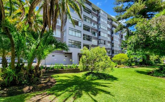 3 Bedroom Apartment / Flat for sale in Rondebosch