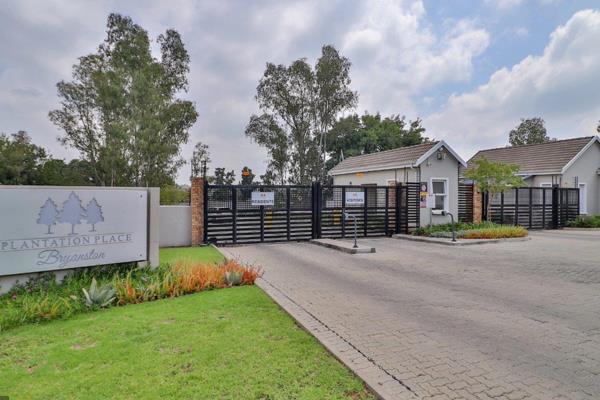 Welcome to exclusive cluster living in bryanston!
(PRICE NEGOTIABLE)
This exquisitely ...