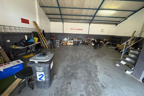 186m2 Warehouse to Rent on Tedric Street, Stikland Industrial

This 186m2 warehouse is ...