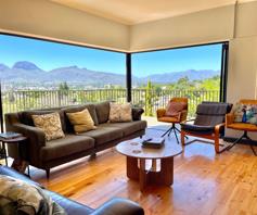 House for sale in Lemoenkloof