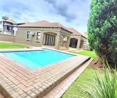 House for sale in Blue Valley Golf Estate