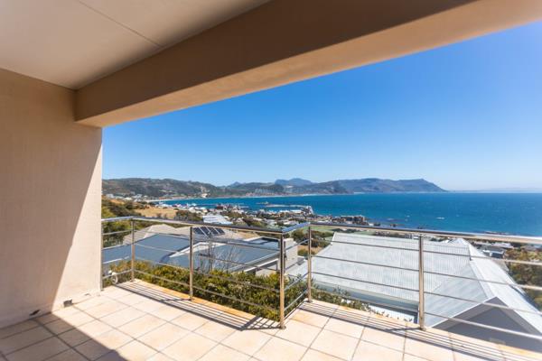 Experience coastal living at its finest in this stunning home nestled on the Simon’s Town mountainside. With panoramic views of False ...