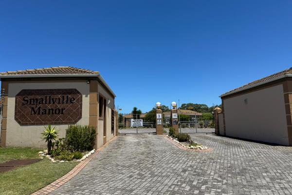 Welcome to Smallville Manor, situated in Parsonvlei close to Makro, Baywest, Curro and other important amenities.

 This cozy ...