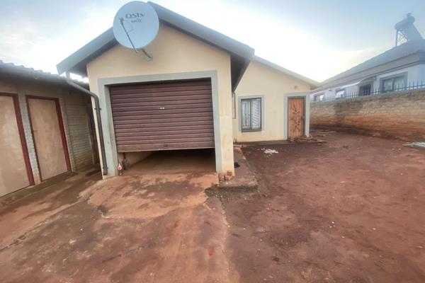 Falling under the category of cosy, Neptunate properties presents this intimate 3 bed, 1-bath home in Atteridgeville to rent. It&#39;s ...