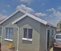 House for sale in Klipfontein View