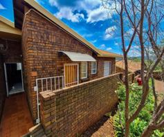 Townhouse for sale in Rangeview