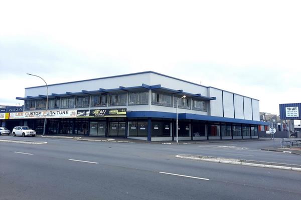 Retail Space to Let – 570m2 on Voortrekker Road, Goodwood

This prime retail space ...