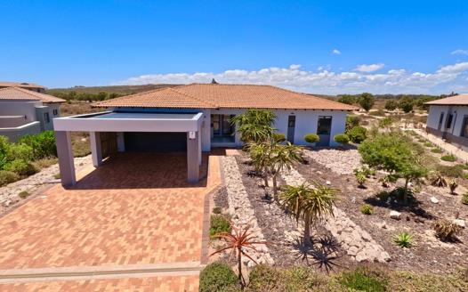 3 Bedroom House for sale in Langebaan Country Estate