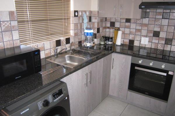 ***   EXCLUSIVE MANDATE   ***

The open plan kitchen boasts with brand new cupboards ...