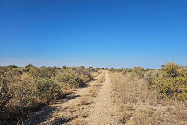 This farm offers a perfect combination of natural beauty and functionality, making it ideal for farming enthusiasts or anyone seeking a ...