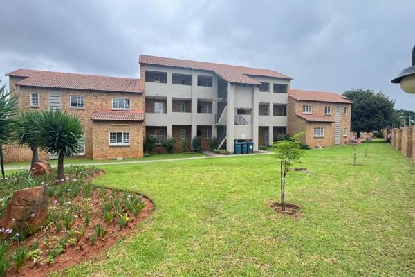 Cozy Comfort
Charming 2-Bedroom Apartment in Secure Lifestyle Estate!!
Discover the perfect blend of comfort and convenience in this ...