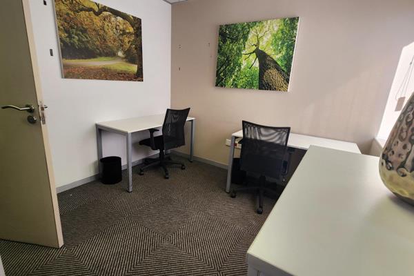 Offering temp desks to private offices, this serviced office in an A-grade park is fully ...