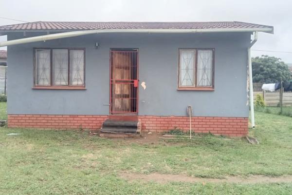 beautiful house for sale in olundi kwa D section. This is three bedroom house that offers the kitchen and lounge plus bathroom and it ...