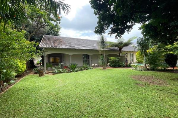 This house is available for rent immediately and offers a spacious and comfortable living experience. 
It features three generous ...