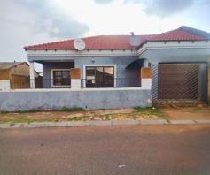 House for sale in Senaoane