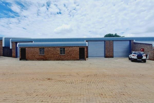 DERDEPOORT | 270 SQUARE METER WAREHOUSE TO LET | TAAIFONTEIN STREET | PRETORIA

This ...