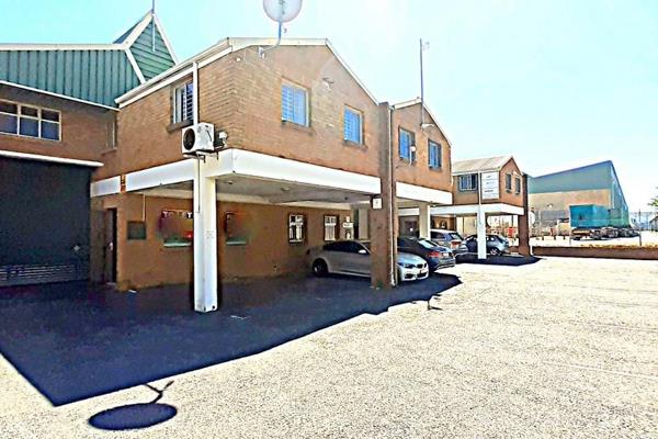 An exceptional opportunity to own a versatile warehouse in the thriving industrial hub of Montague Gardens. This 317m&#178; property ...