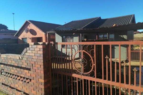 This family home is situated in Zola North, it consist of   2 bedrooms, lounge, kitchen and bathroom. The property has a spacious  yard ...