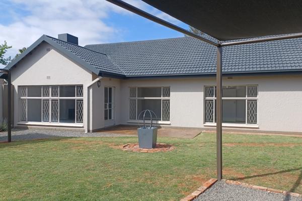 Lovely 4 bedroom, 2 and a half bathroom family home. 2 Carports. Seperate ...