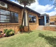 Apartment / Flat for sale in Rangeview