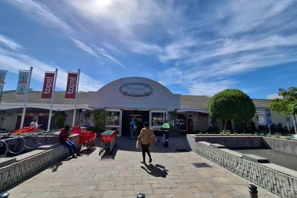 Position your business for success in the bustling Edgemead Village Centre, Cape Town! ...