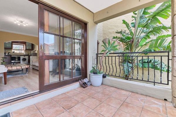 Top class unit in desirable complex. Close to Sandton!
It has all that one needs. ...