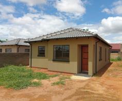 House for sale in Soshanguve VV