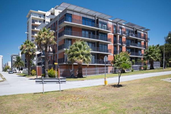 Grab the opportunity of a lifetime with this stunning, well-located corner unit, perfect for those seeking a
home by the sea.

This ...