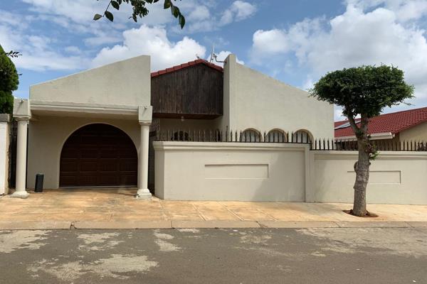 This charming three-bedroom residence is situated in a prime location, offering convenient access to the Protea Point shopping complex. ...