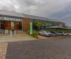 Apartment / Flat for sale in Linbro Park