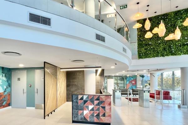 This available office space comprises of just over 220m2 located on the popular Menlyn ...