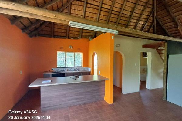 Stunning Country Studio to Rent – 15 Minutes from Fourways.
Come and view this beautiful, bright, and spacious first-floor studio ...