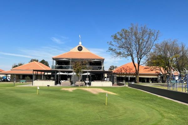 This 800m2 fairway stand is situated on the stunning Emfuleni Golf Estate on the Vaal River.
The estate offers an 18 hole golf course ...