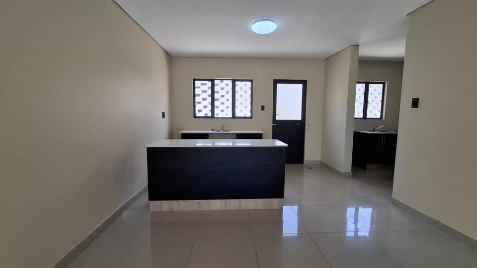 3 Bedroom Townhouse to rent in Verulam Central - P24-115452055