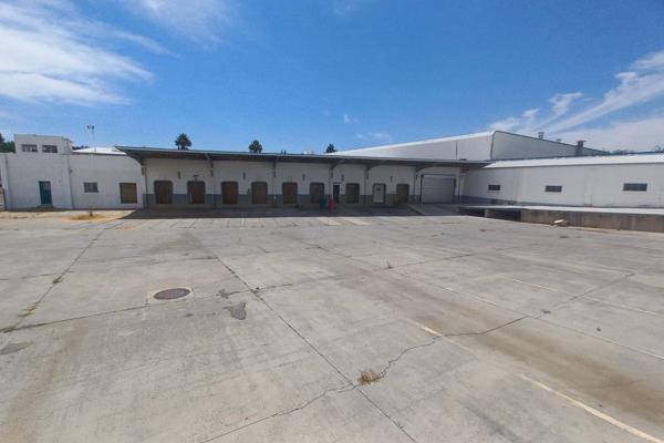 This expansive 11,700m2 industrial facility, situated on an 18,000m2 stand in the ...