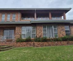 House for sale in Umhlatuzana