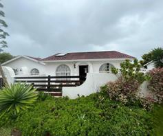 Townhouse for sale in Aston Bay