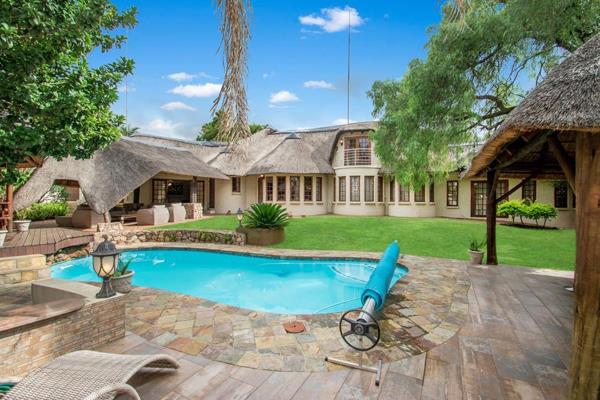 CONTEMPORARY LUXURY RENTAL-5 BED WITH COTTAGE AND STAFF IN SECURE LONEHILL ENCLAVE
Available Furnished or Unfurnished 
Escape to a ...