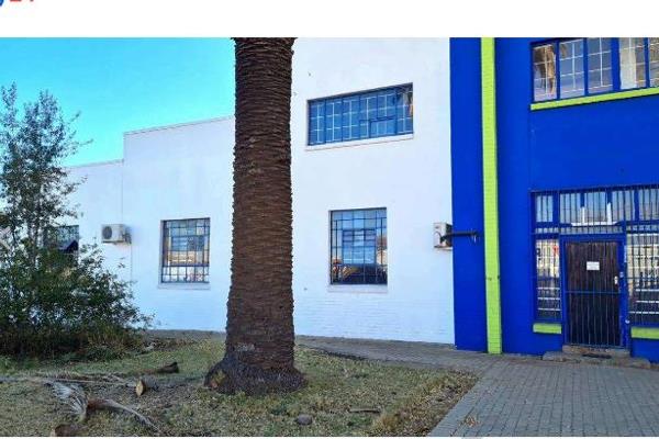 10A Teak Street Klerkindustria
The property consists of offices, stores and 4 loading ...